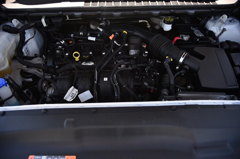 Ford Edge Vehicle Image 25