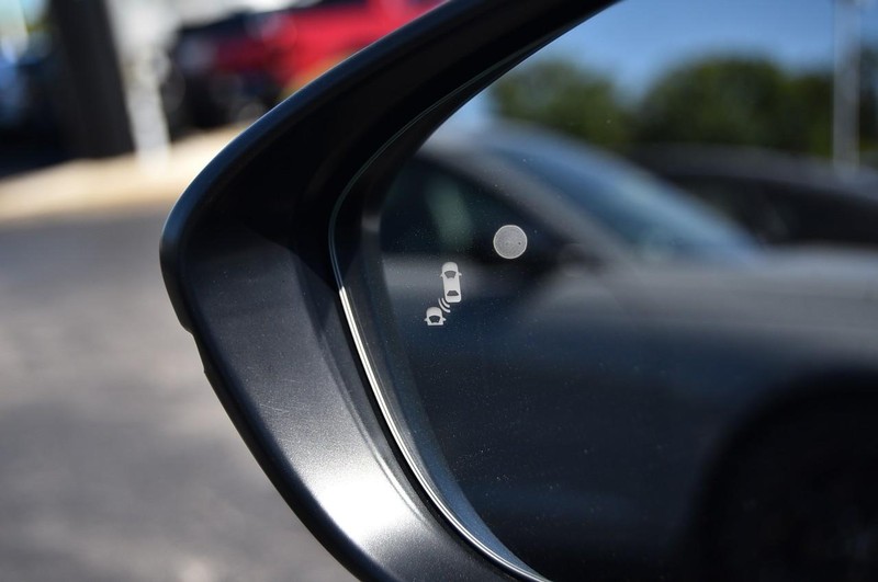 Honda Accord Hybrid Vehicle Image 10