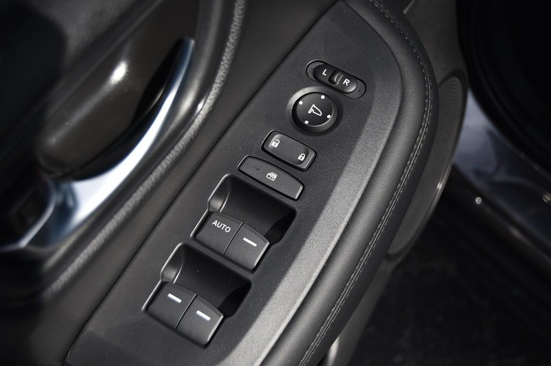Honda HR-V Vehicle Image 08