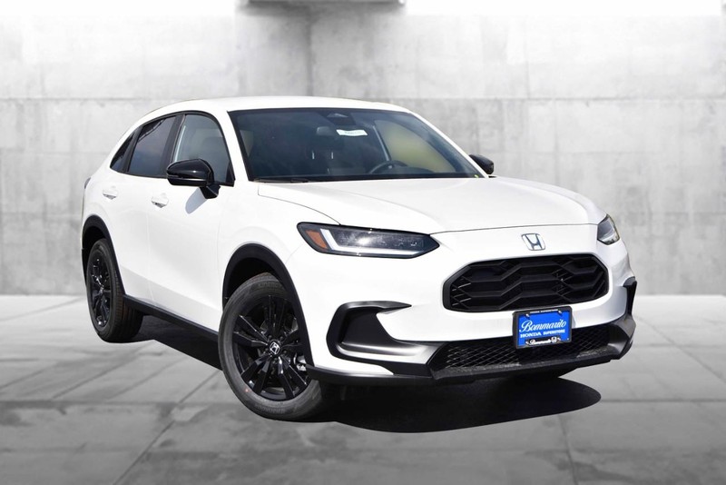 Honda HR-V Vehicle Image 02