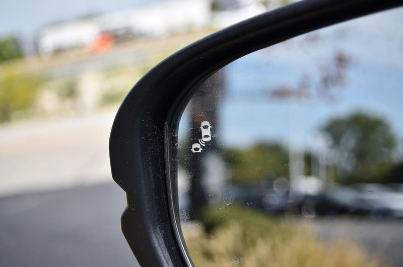 Honda HR-V Vehicle Image 09