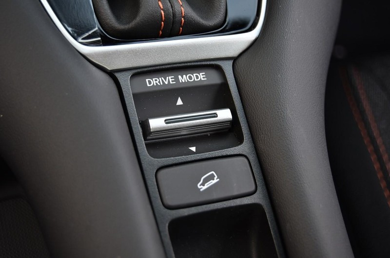 Honda HR-V Vehicle Image 18