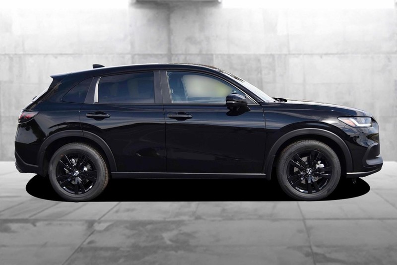 Honda HR-V Vehicle Image 05