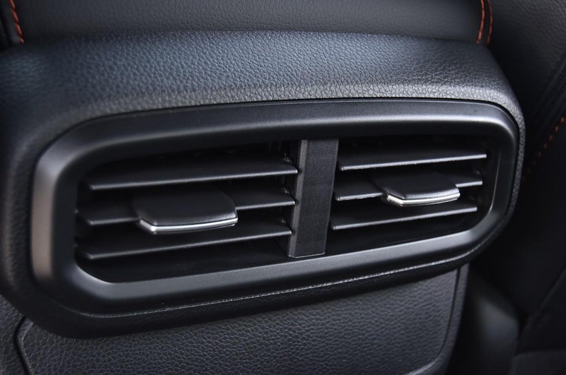 Honda Ridgeline Vehicle Image 28
