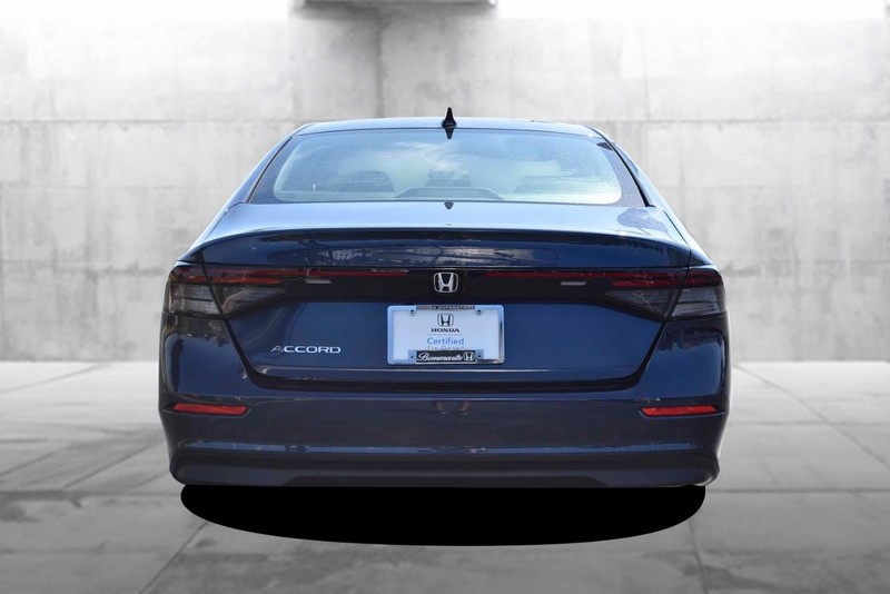 Honda Accord Sedan Vehicle Image 06