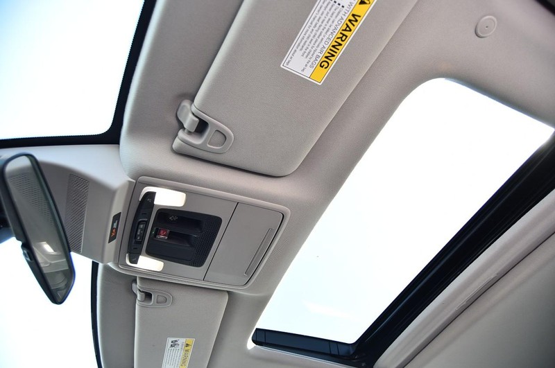 Honda Accord Sedan Vehicle Image 20