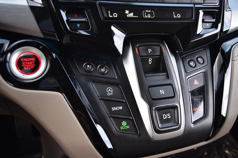 Honda Odyssey Vehicle Image 16