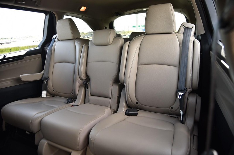 Honda Odyssey Vehicle Image 24