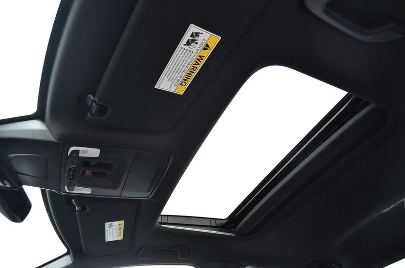 Honda Civic Sedan Hybrid Vehicle Image 24