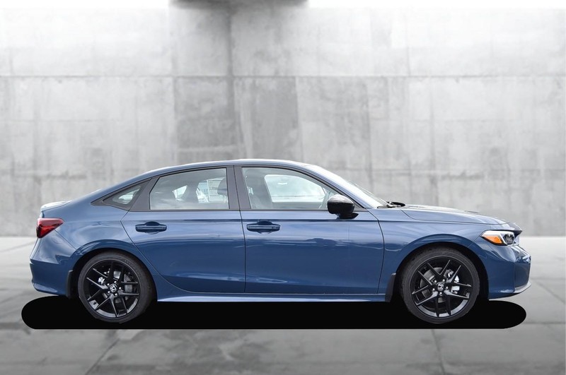 Honda Civic Sedan Hybrid Vehicle Image 05