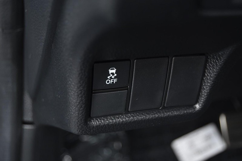 Honda Civic Sedan Hybrid Vehicle Image 11