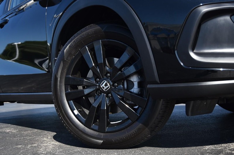 Honda HR-V Vehicle Image 03