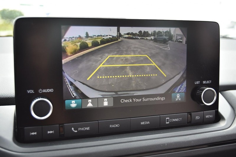 Honda Accord Sedan Vehicle Image 11