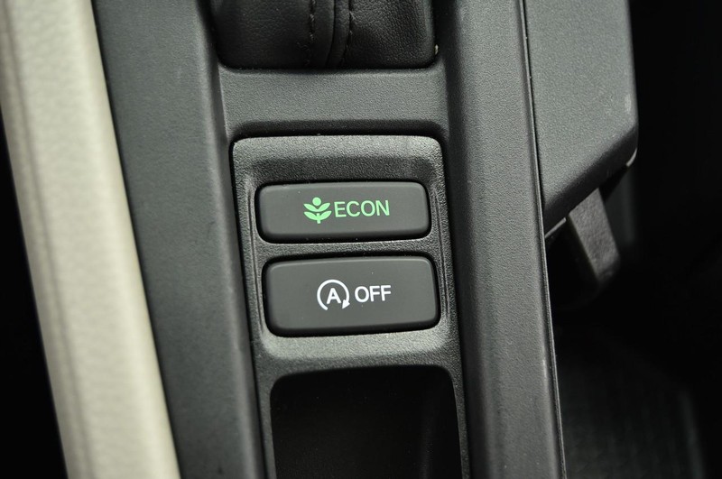 Honda Accord Sedan Vehicle Image 15