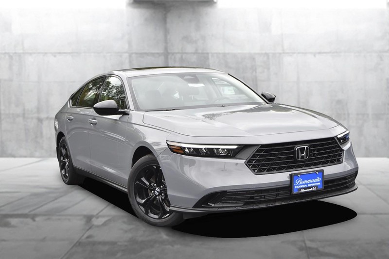Honda Accord Sedan Vehicle Image 02