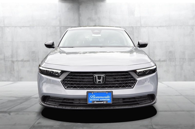 Honda Accord Sedan Vehicle Image 04
