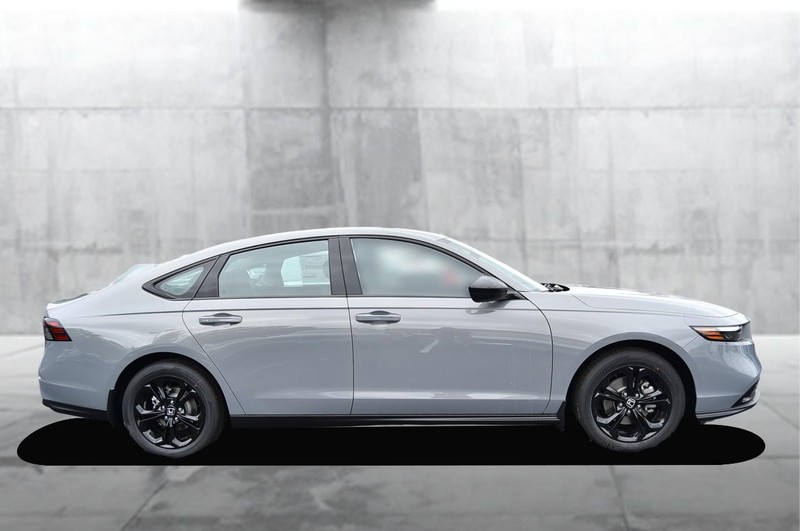 Honda Accord Sedan Vehicle Image 05