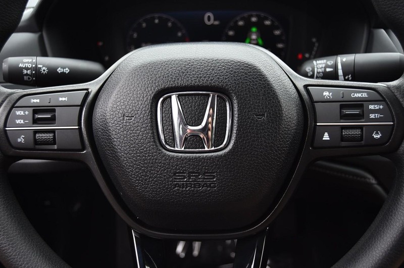Honda Accord Sedan Vehicle Image 19