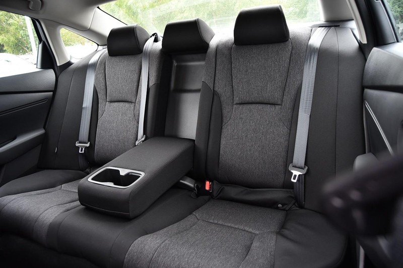 Honda Accord Sedan Vehicle Image 23
