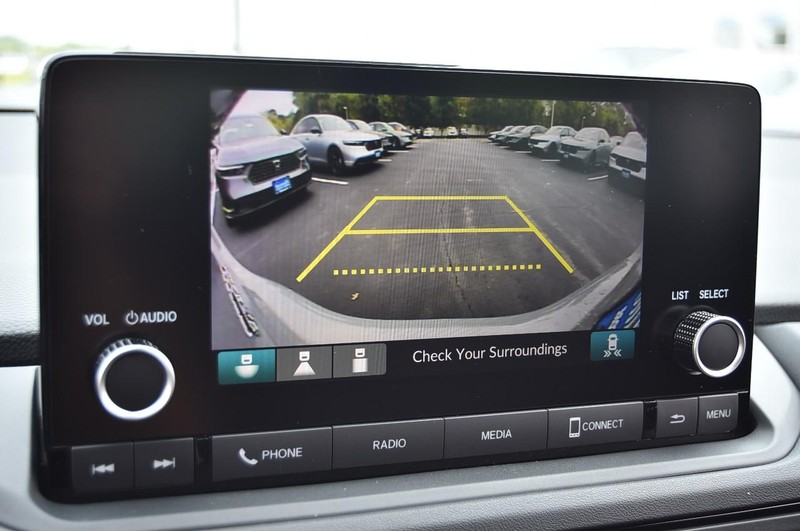 Honda Accord Sedan Vehicle Image 11