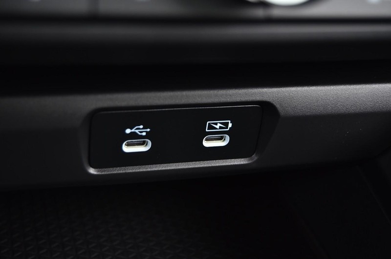 Honda Accord Sedan Vehicle Image 16