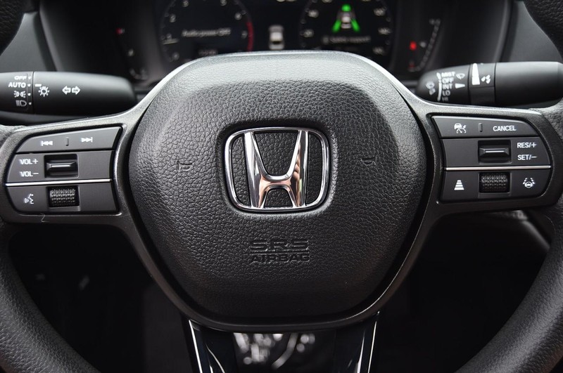Honda Accord Sedan Vehicle Image 19
