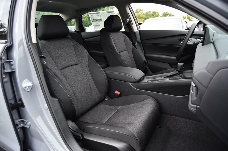 Honda Accord Sedan Vehicle Image 21