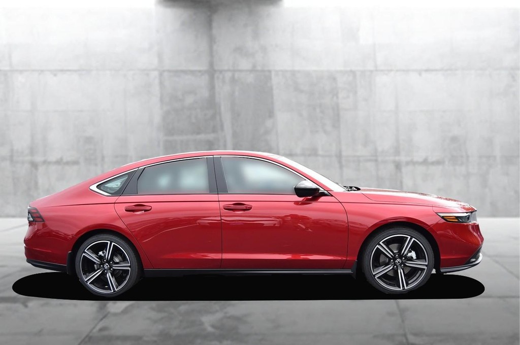 Honda Accord Hybrid Vehicle Image 05