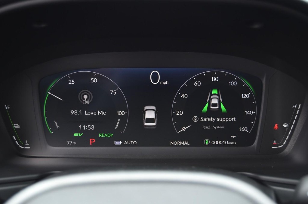 Honda Accord Hybrid Vehicle Image 10