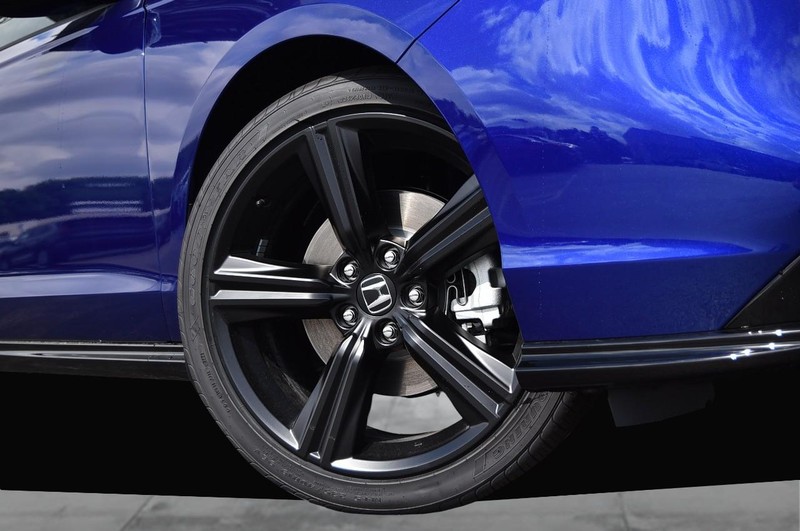 Honda Accord Hybrid Vehicle Image 03