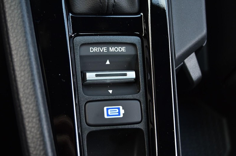 Honda Accord Hybrid Vehicle Image 19