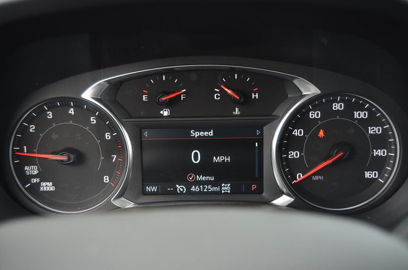 GMC Acadia Vehicle Image 13