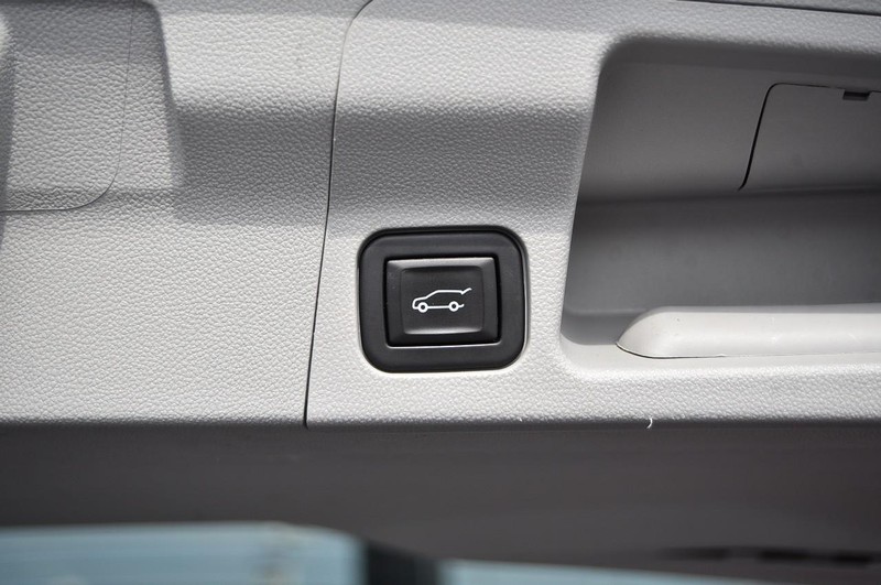 GMC Acadia Vehicle Image 29