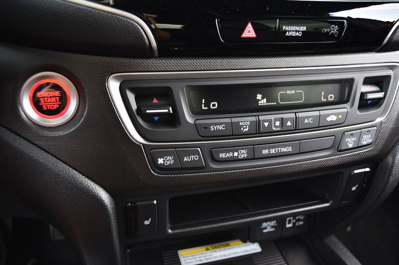 Honda Passport Vehicle Image 16