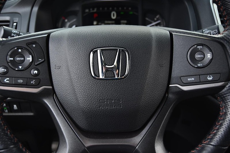 Honda Passport Vehicle Image 22