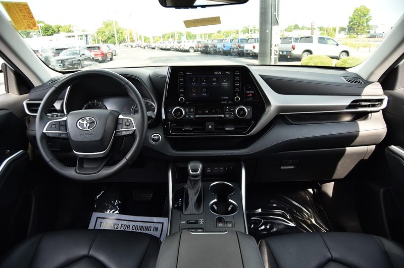 Toyota Highlander Vehicle Image 07