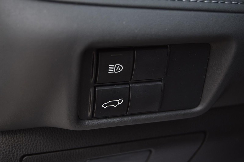 Toyota Highlander Vehicle Image 11