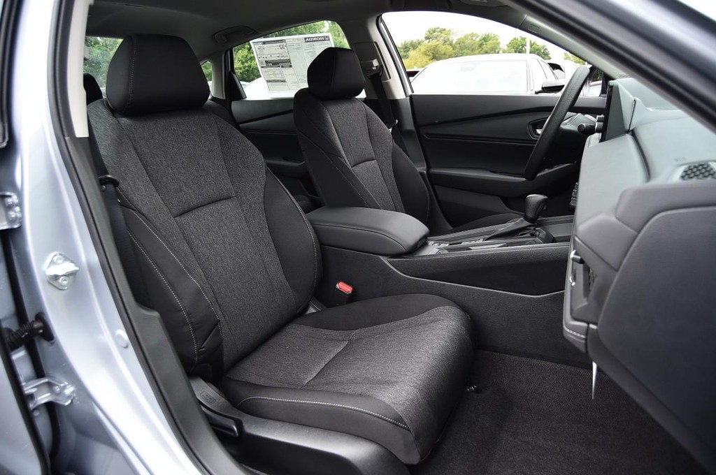 Honda Accord Sedan Vehicle Image 21