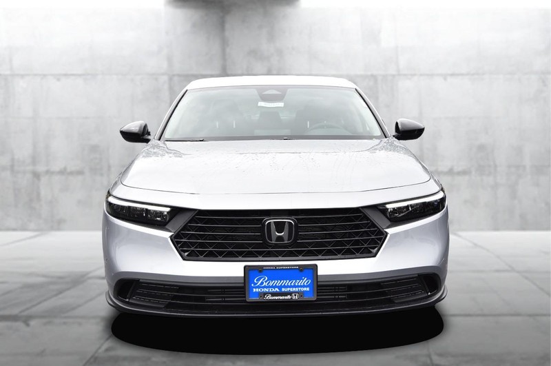 Honda Accord Sedan Vehicle Image 04