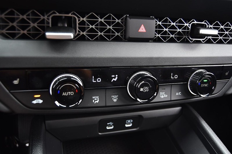 Honda Accord Sedan Vehicle Image 15