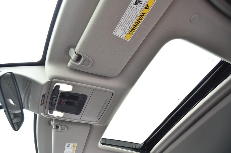 Honda Accord Sedan Vehicle Image 22