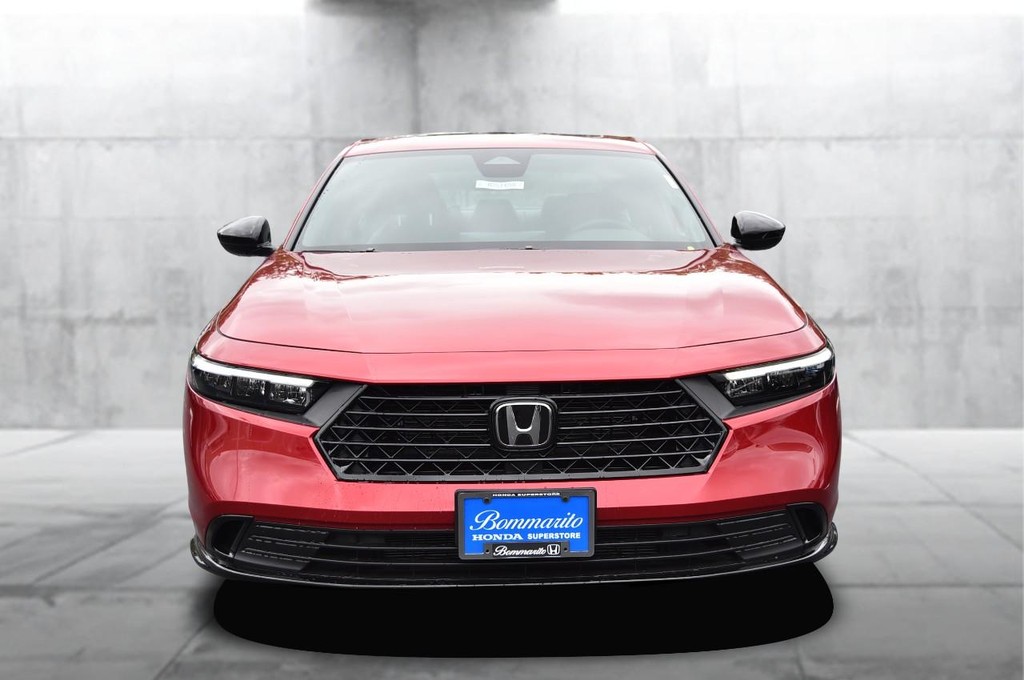 Honda Accord Hybrid Vehicle Image 04