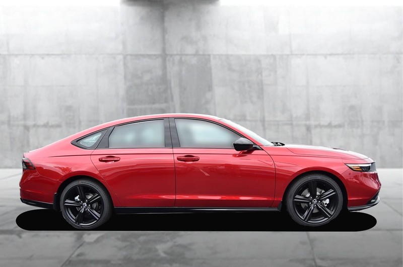 Honda Accord Hybrid Vehicle Image 05