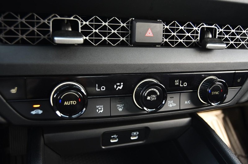 Honda Accord Sedan Vehicle Image 13
