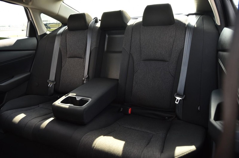 Honda Accord Sedan Vehicle Image 21