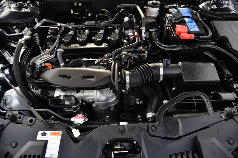 Honda Accord Sedan Vehicle Image 23