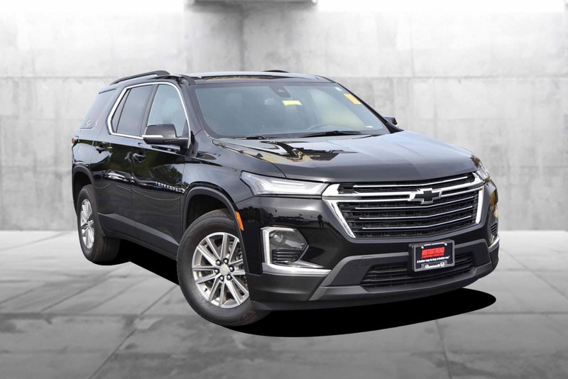 Chevrolet Traverse Limited Vehicle Image 02