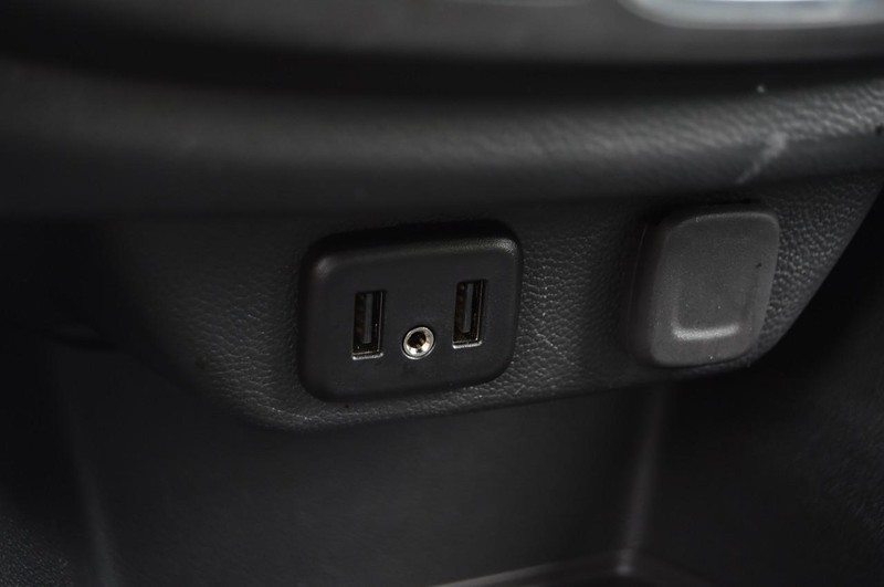 Chevrolet Traverse Limited Vehicle Image 16