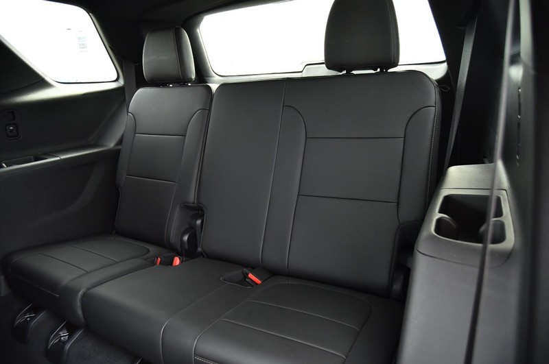 Chevrolet Traverse Limited Vehicle Image 25