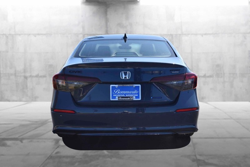 Honda Civic Sedan Hybrid Vehicle Full-screen Gallery Image 6